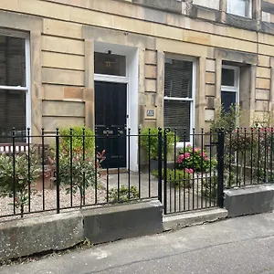Oxford , Edinburgh United Kingdom